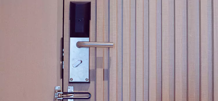 Installing a Maglock Gatineau